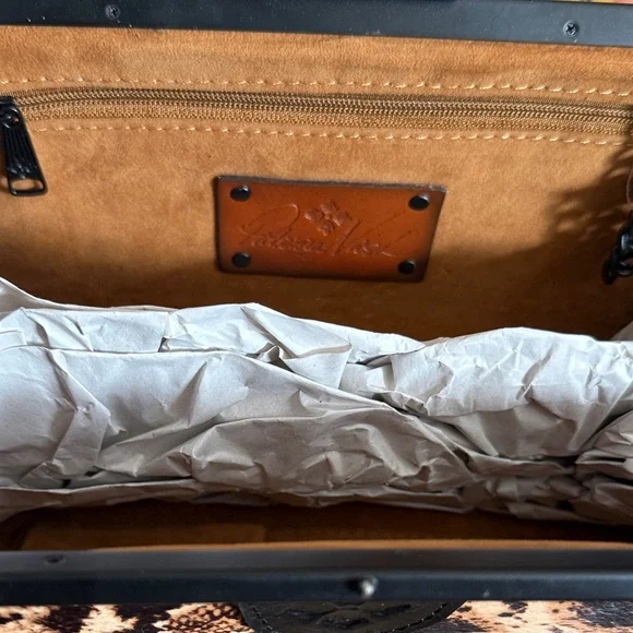 Patricia Nash Python Athena Frame Clutch -NEW - Picture 3 of 5